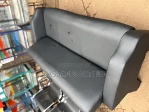 Salon Visitors Chair
