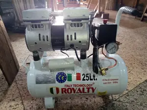 Photo - Compressor Silent 25L