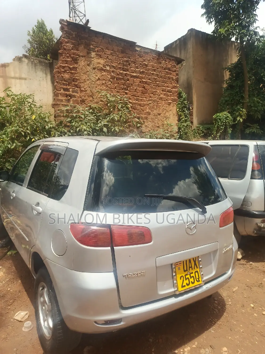Mazda Demio 2004 Silver