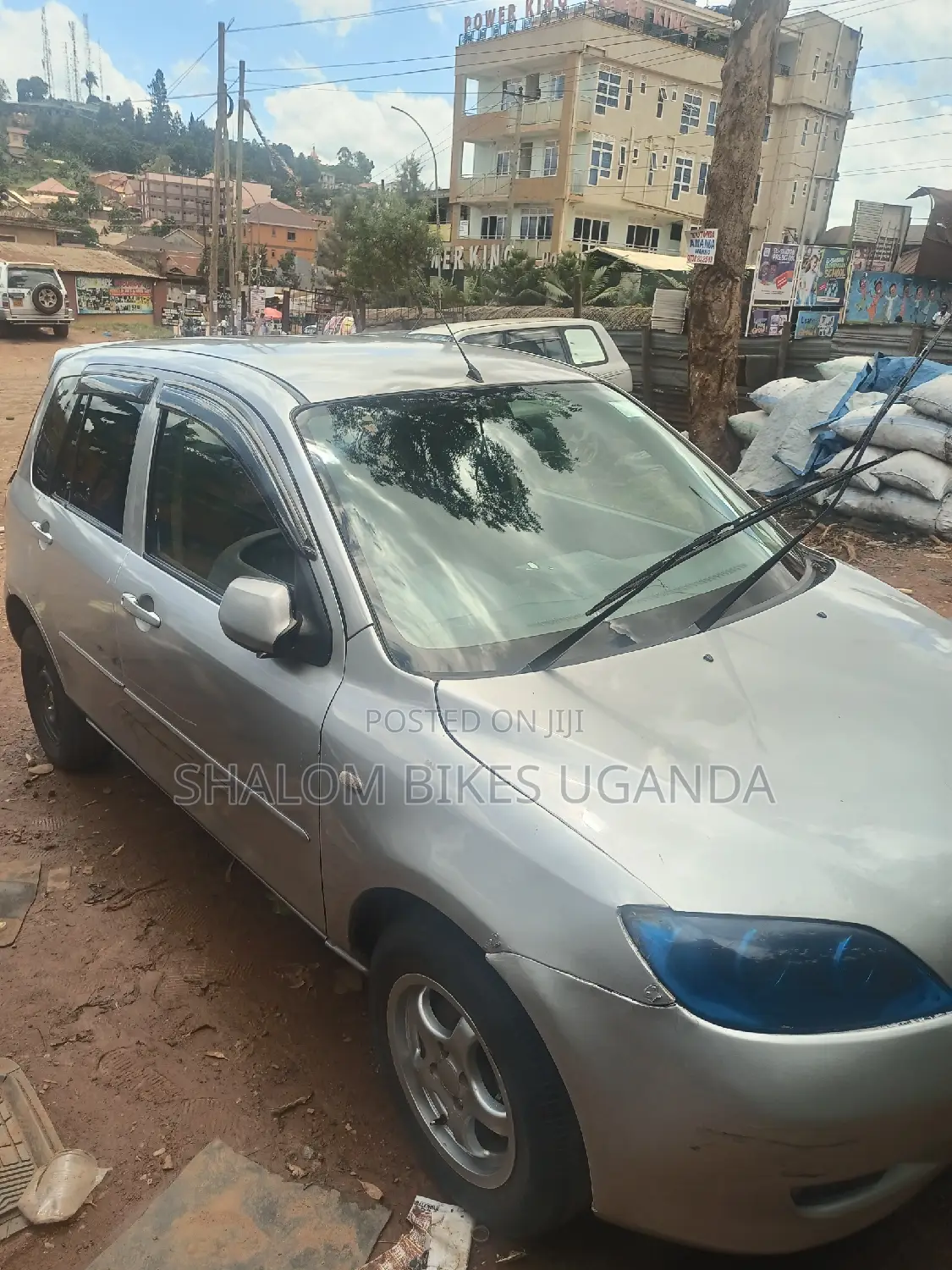 Mazda Demio 2004 Silver