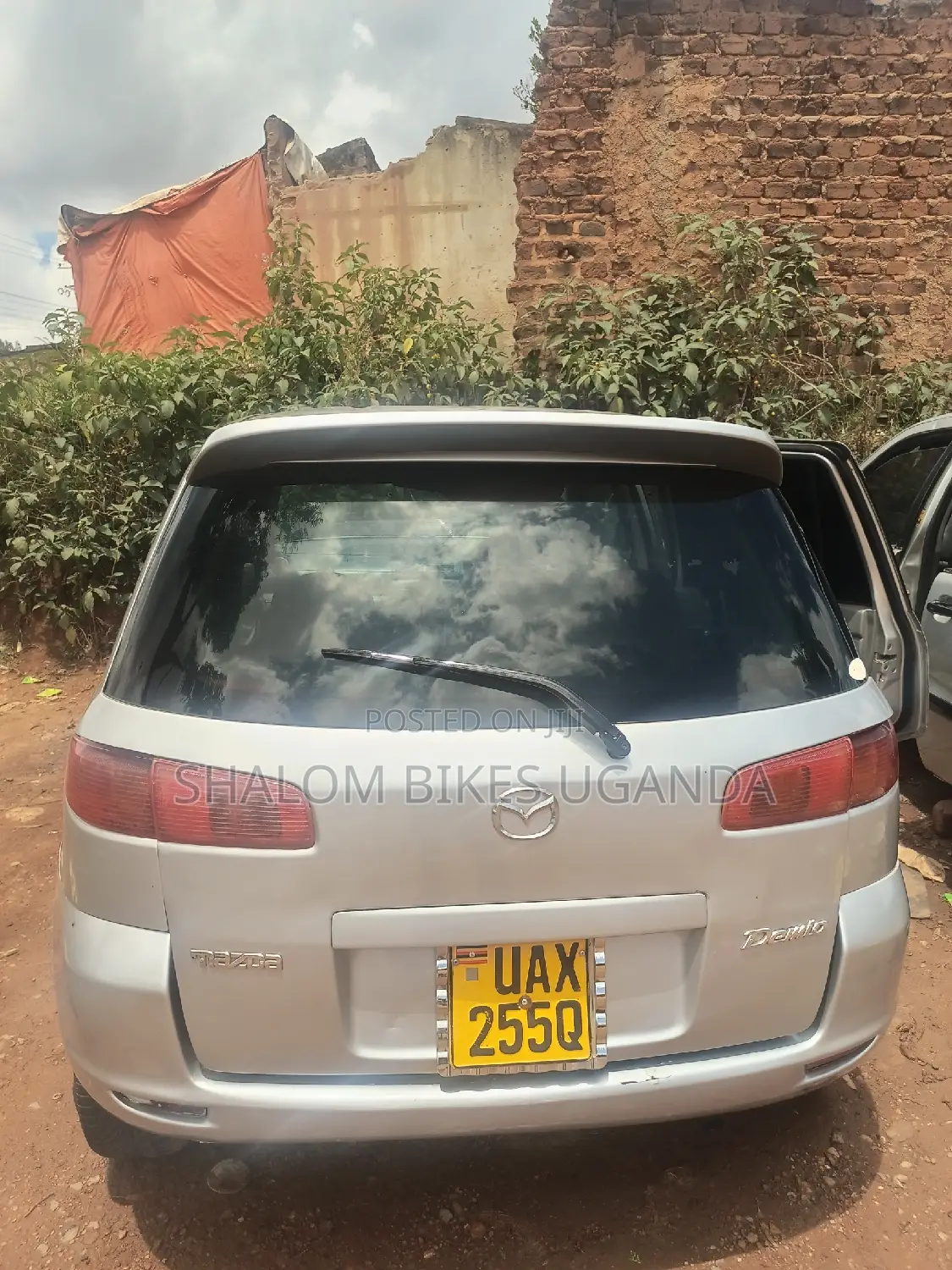 Mazda Demio 2004 Silver