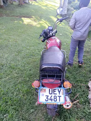 Bajaj Boxer 2022 Red