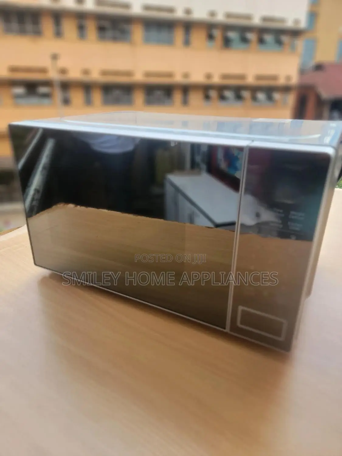 Hisense Microwave 20ltrs