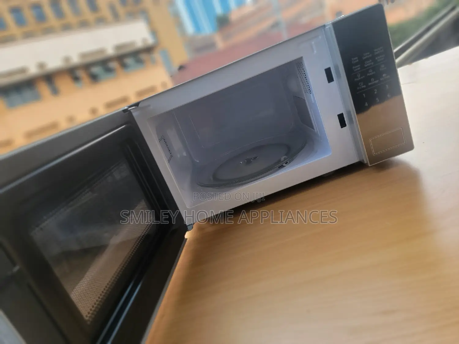 20ltrs Brandnew Hisense Microwave