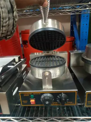 Photo - Commercial Waffle Maker