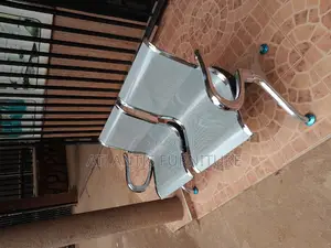 Silver Strong Metallic Waiting Chair.
