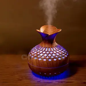 Lightbox
Portable Humidifier, 7 Colour LED Light, USB Wood