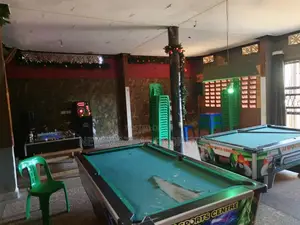 Guest House and Bar of Overy 11 Guest Rooms Pool Tables