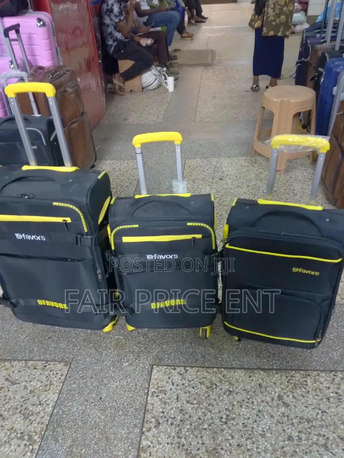 Original Cloth Suitcases by D Favor.Medium.( Black.)