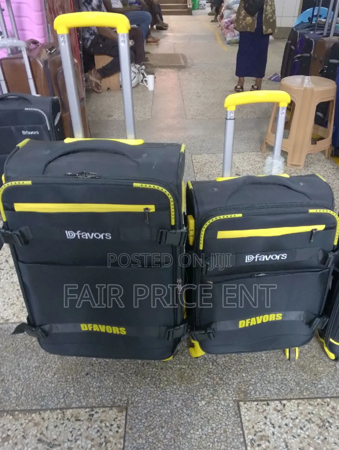 Original Cloth Suitcases by D Favor.Medium.( Black.)