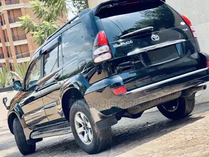 Toyota Land Cruiser Prado 2008 Black