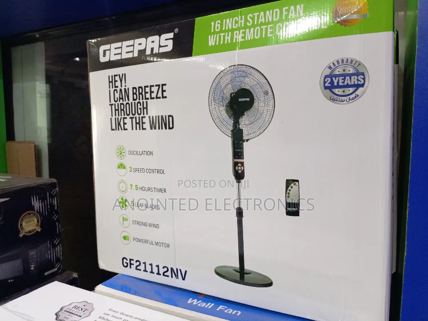Geepas Stand Fans With a Remote