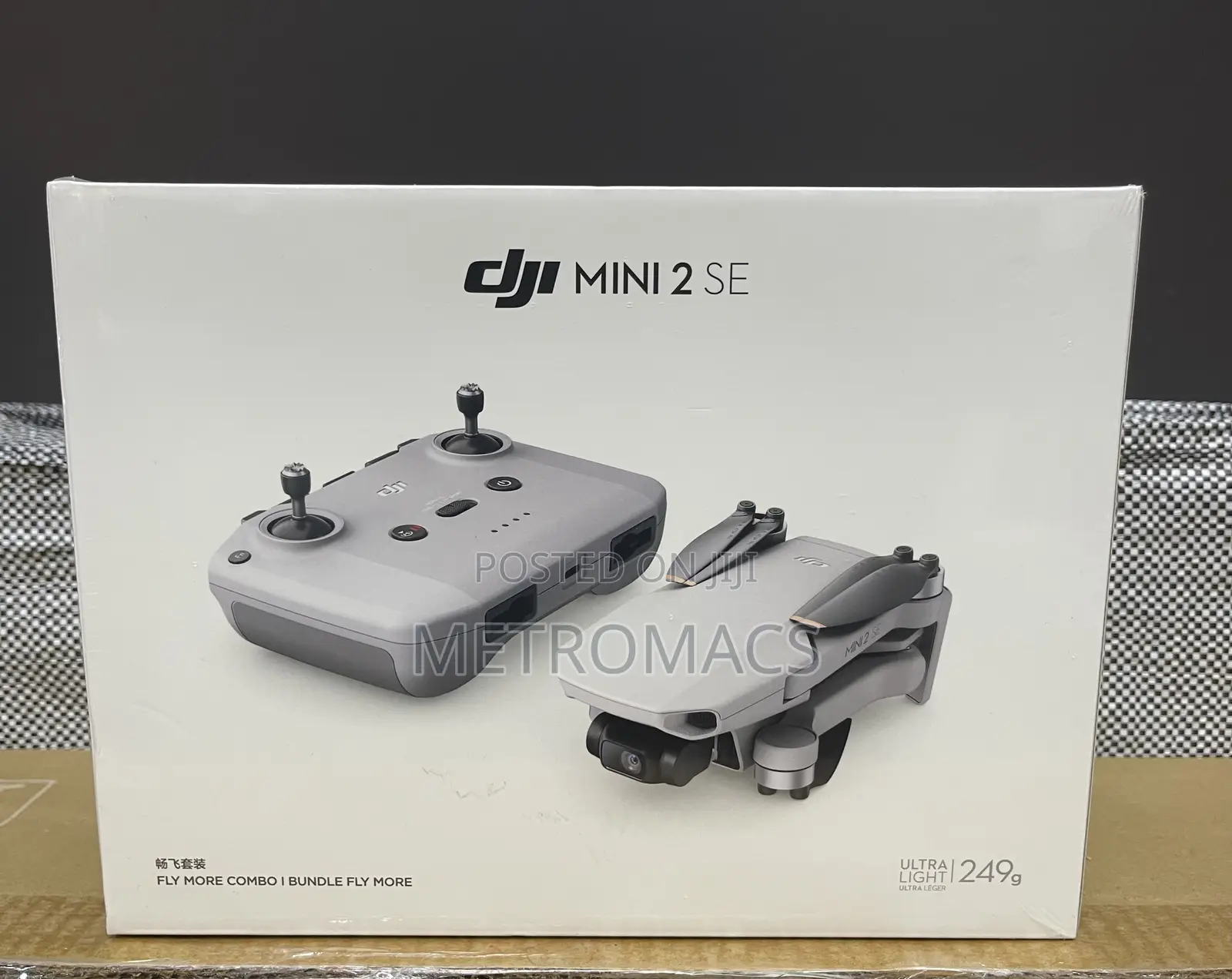 DJI Mini 2 SE Fly More Combo