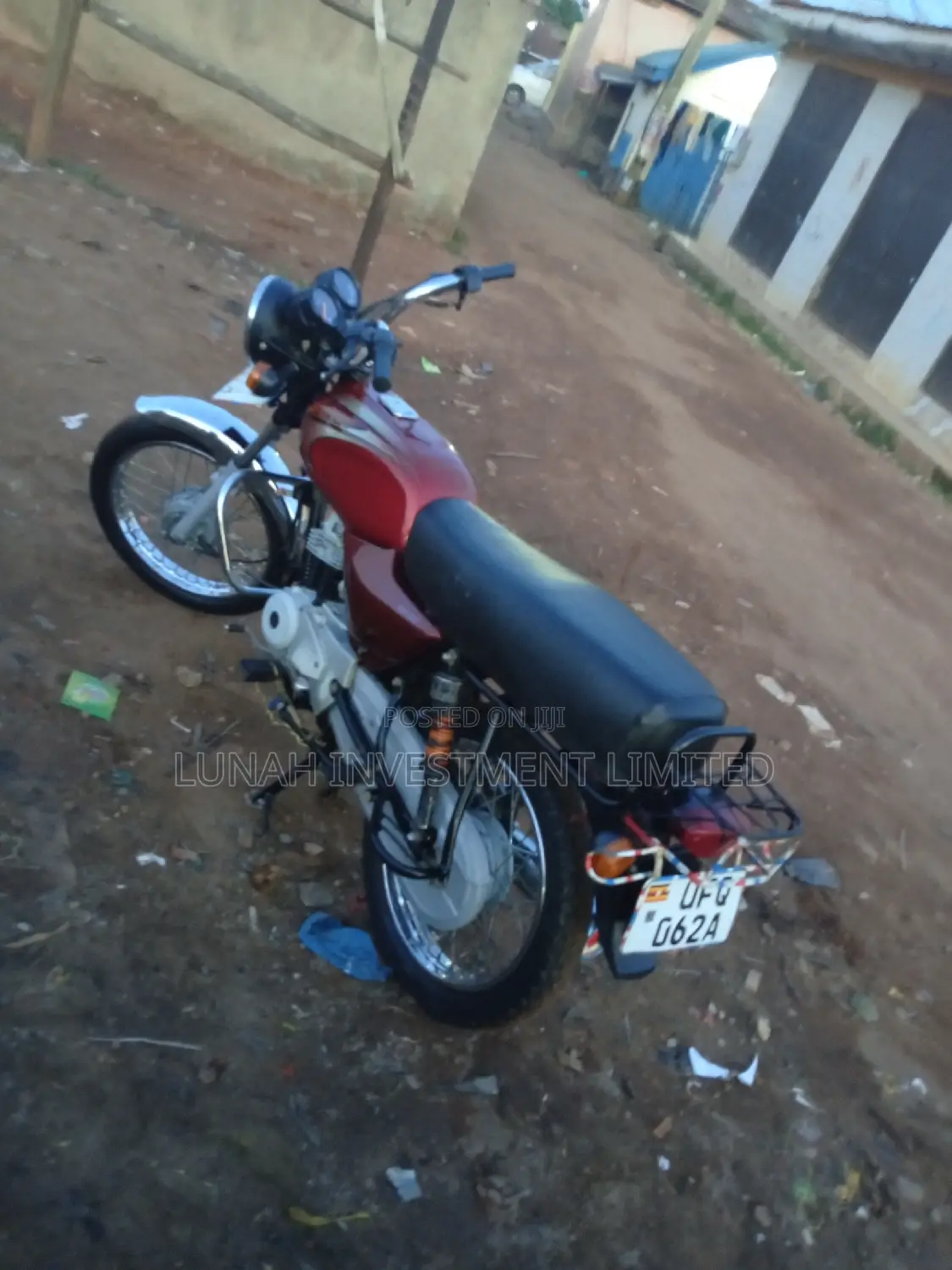 Bajaj Boxer 2023 Red