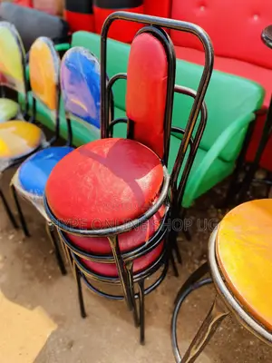 Comfortable Chairs Ug Center