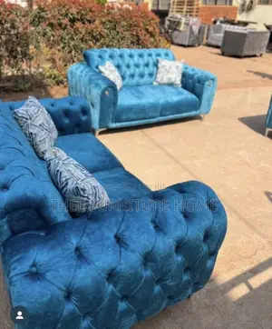Photo - Five Seat Chesterfield Sofa Set