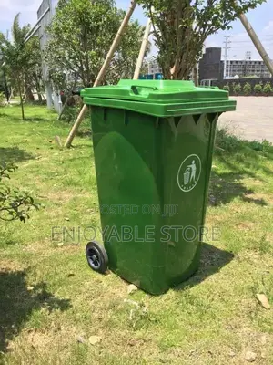 Outdoor Dust Bins Plastic Dust Bins 240ltrs