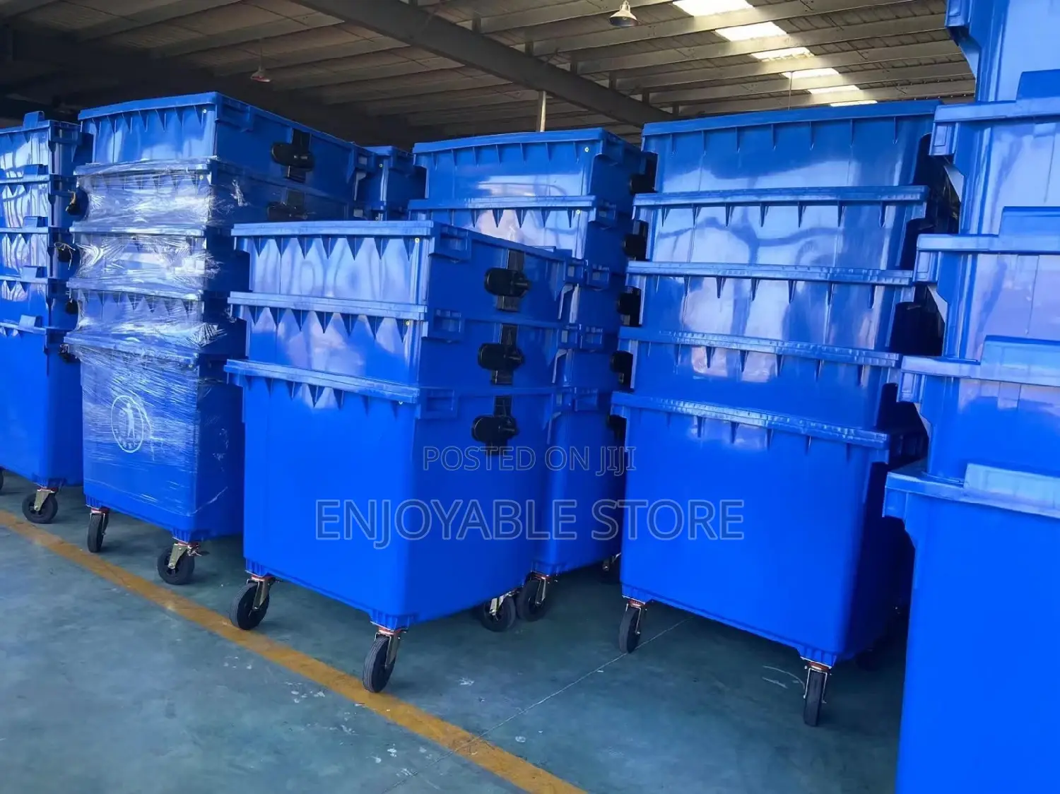 Plastic Dust Bins Heavy Duty 660ltrs