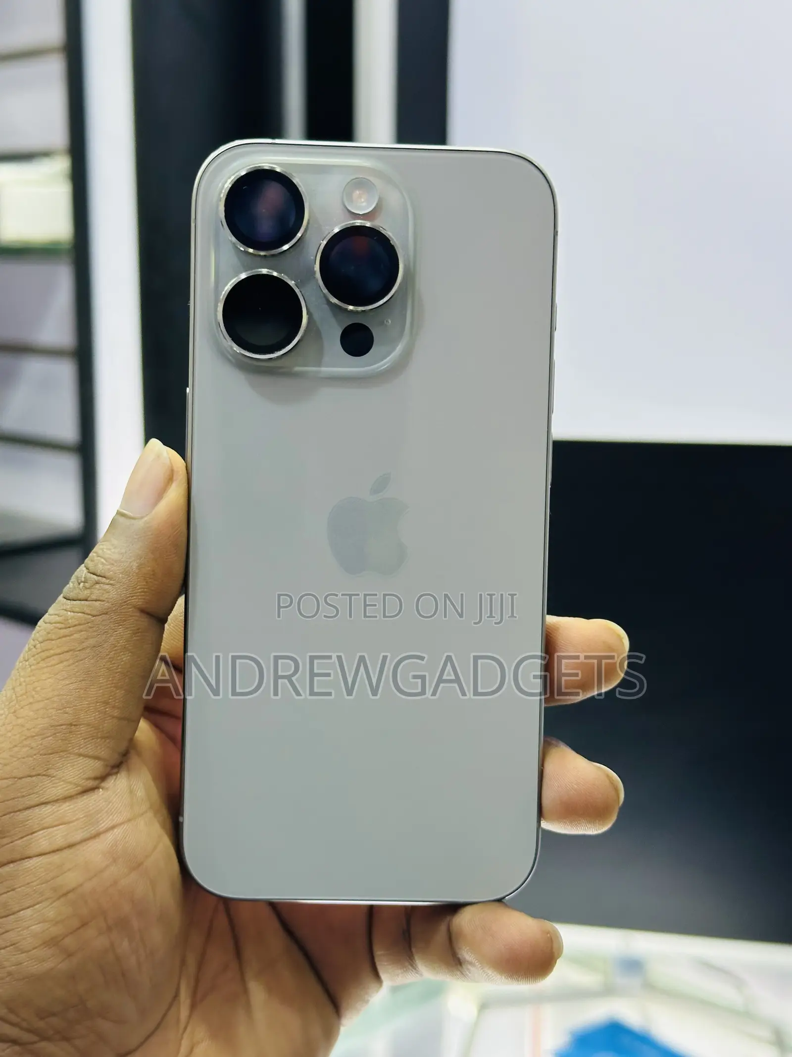 Apple iPhone 15 Pro 512 GB Gold