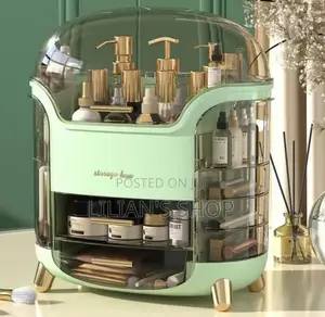 Dustproof Luxury Cosmetic Organizer