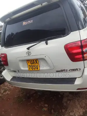 Toyota Sequoia 2005 White