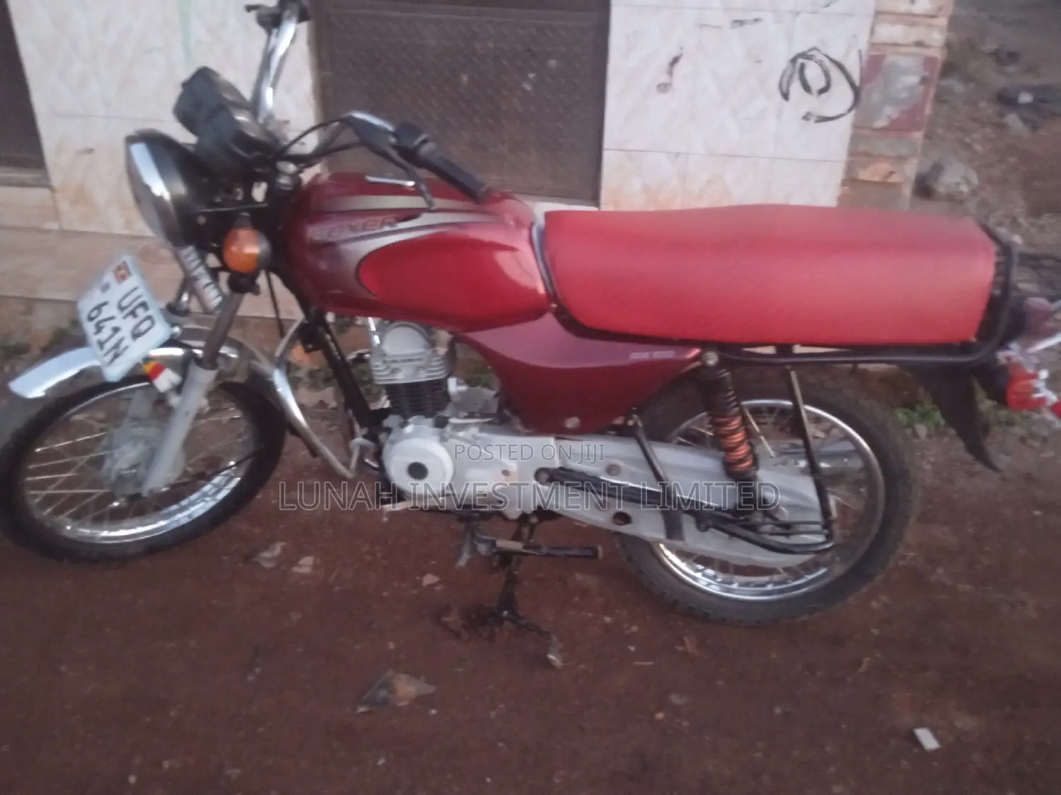 Bajaj Boxer 2023 Red