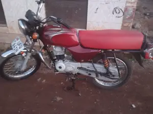 Bajaj Boxer 2023 Red