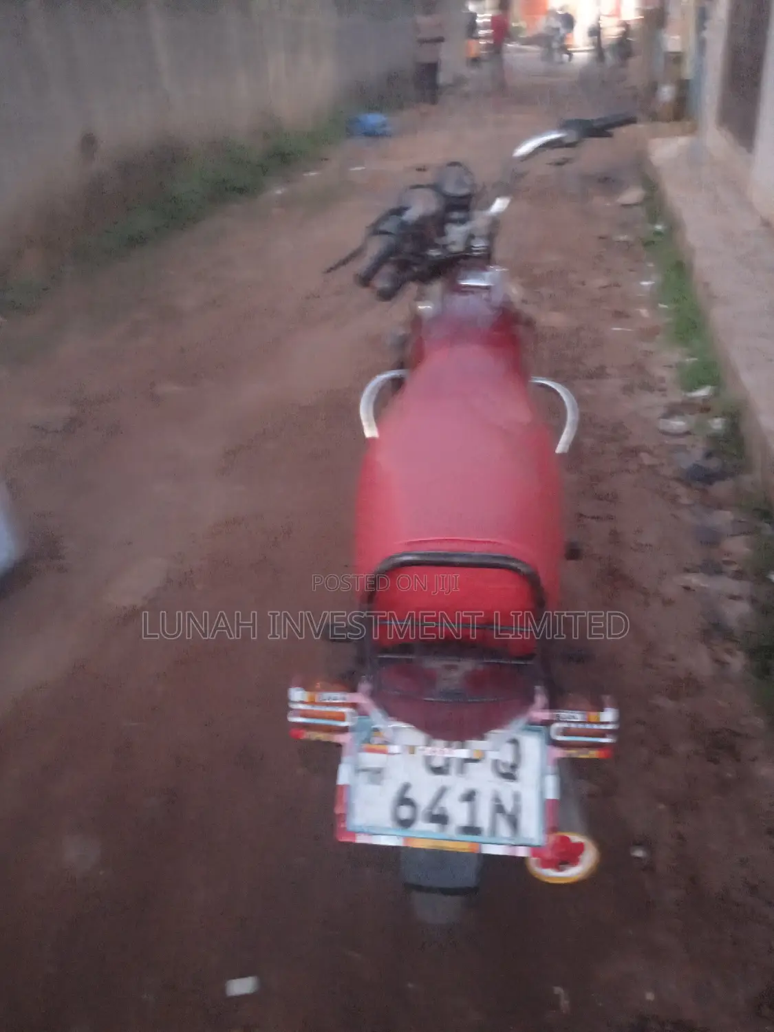 Bajaj Boxer 2023 Red