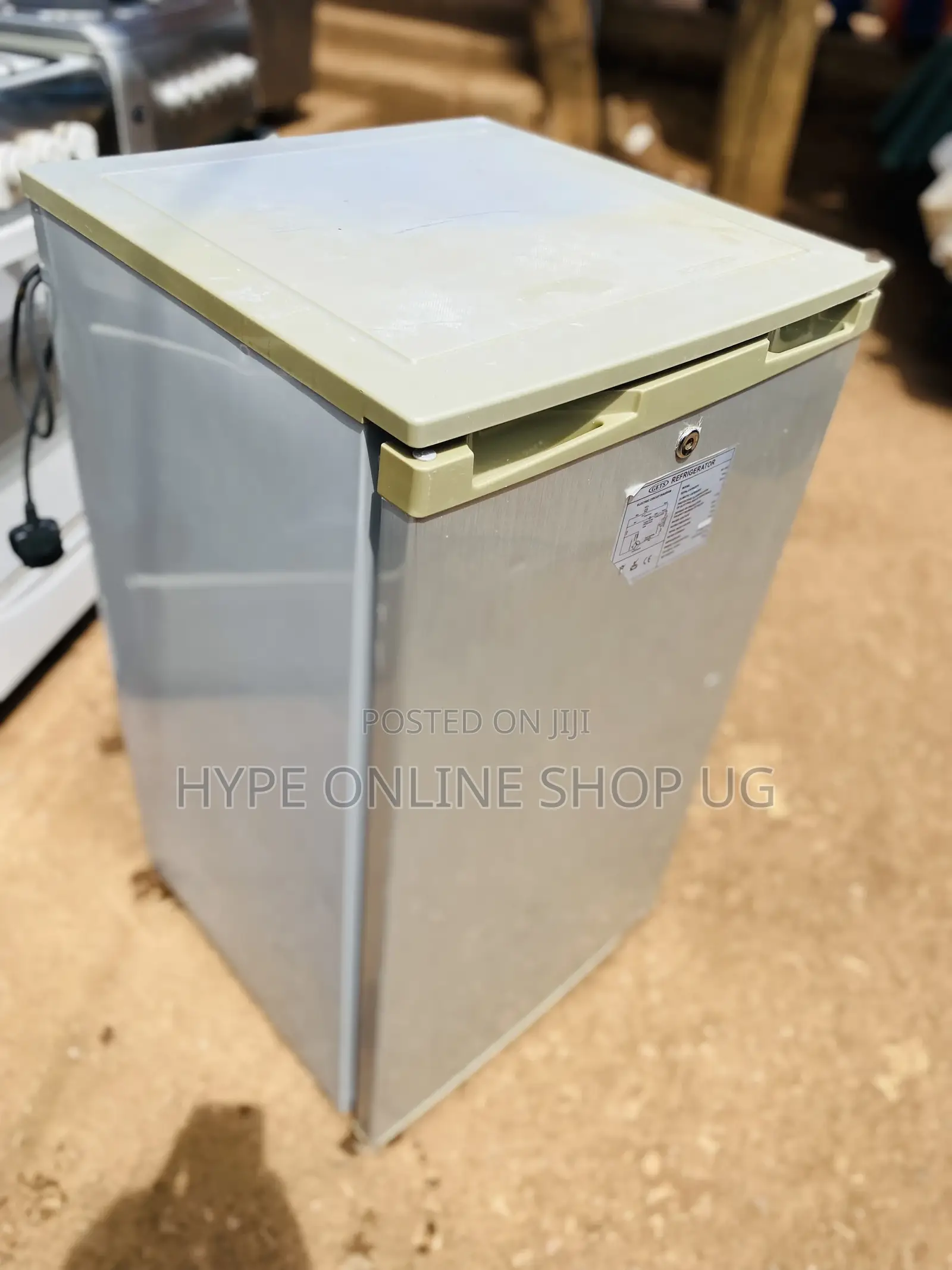 Gets Brand Fridge at Affordable Price