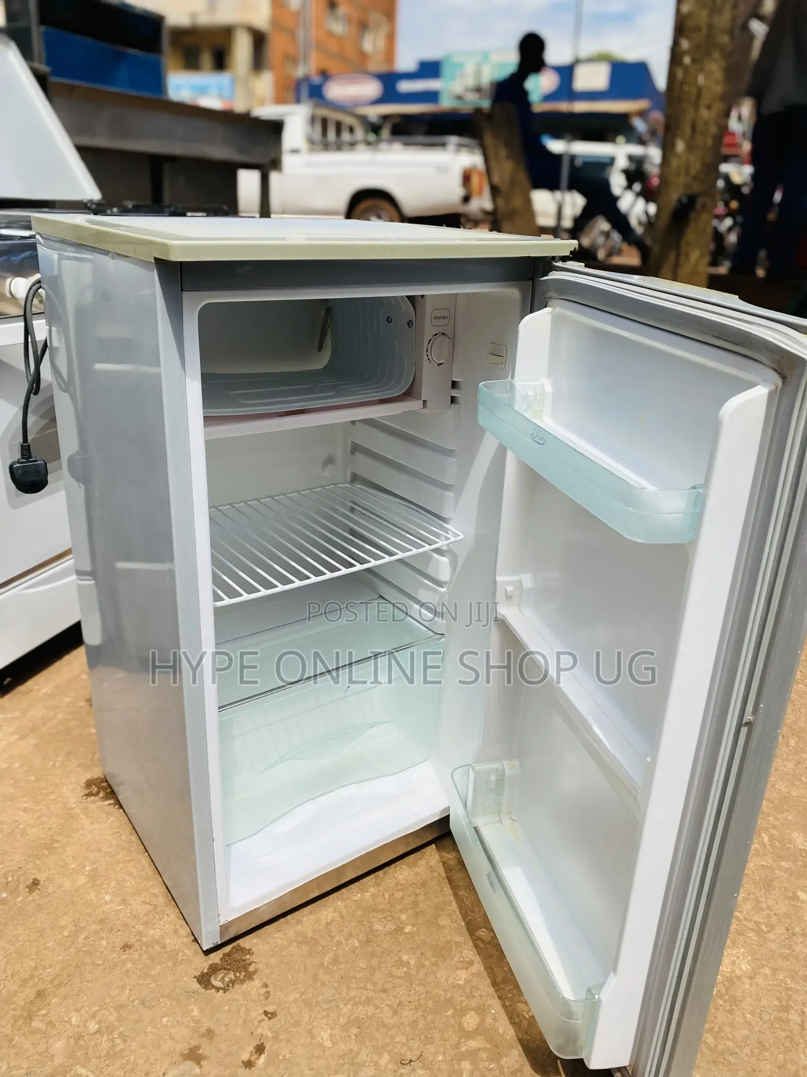 Gets Brand Fridge at Affordable Price