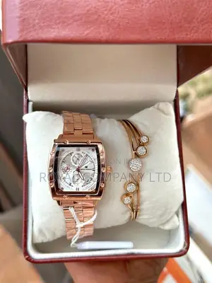 Lovers Best Surprise Watch