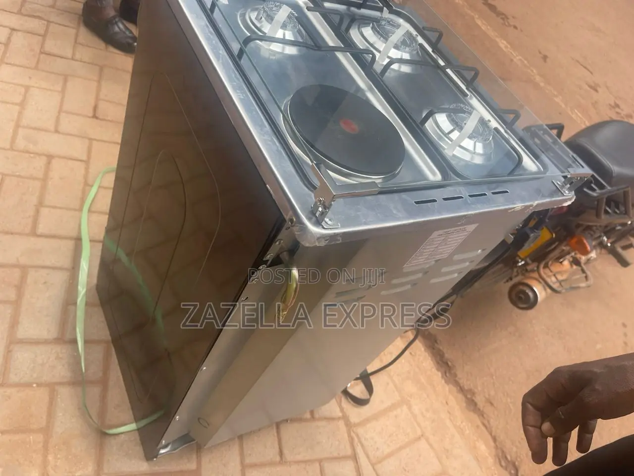Style Cooker 3gas 1 Electric 50cm by 50cm