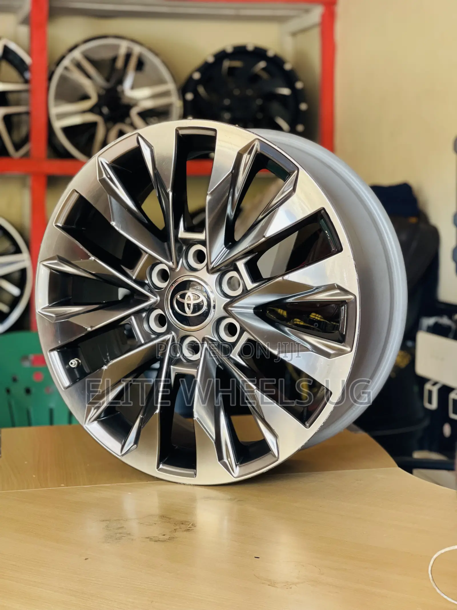 Original Landcruiser V8 LC300 Size 20 Sport Rims