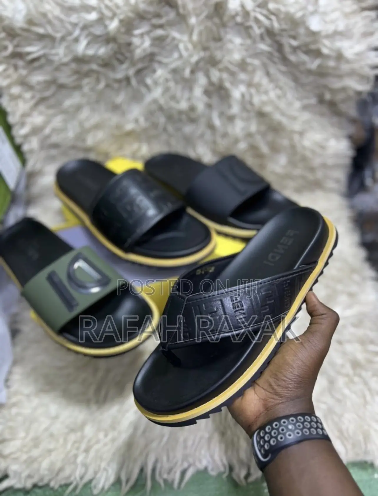 Original Men’S Classic Fendi Luxurious Leather Sandals