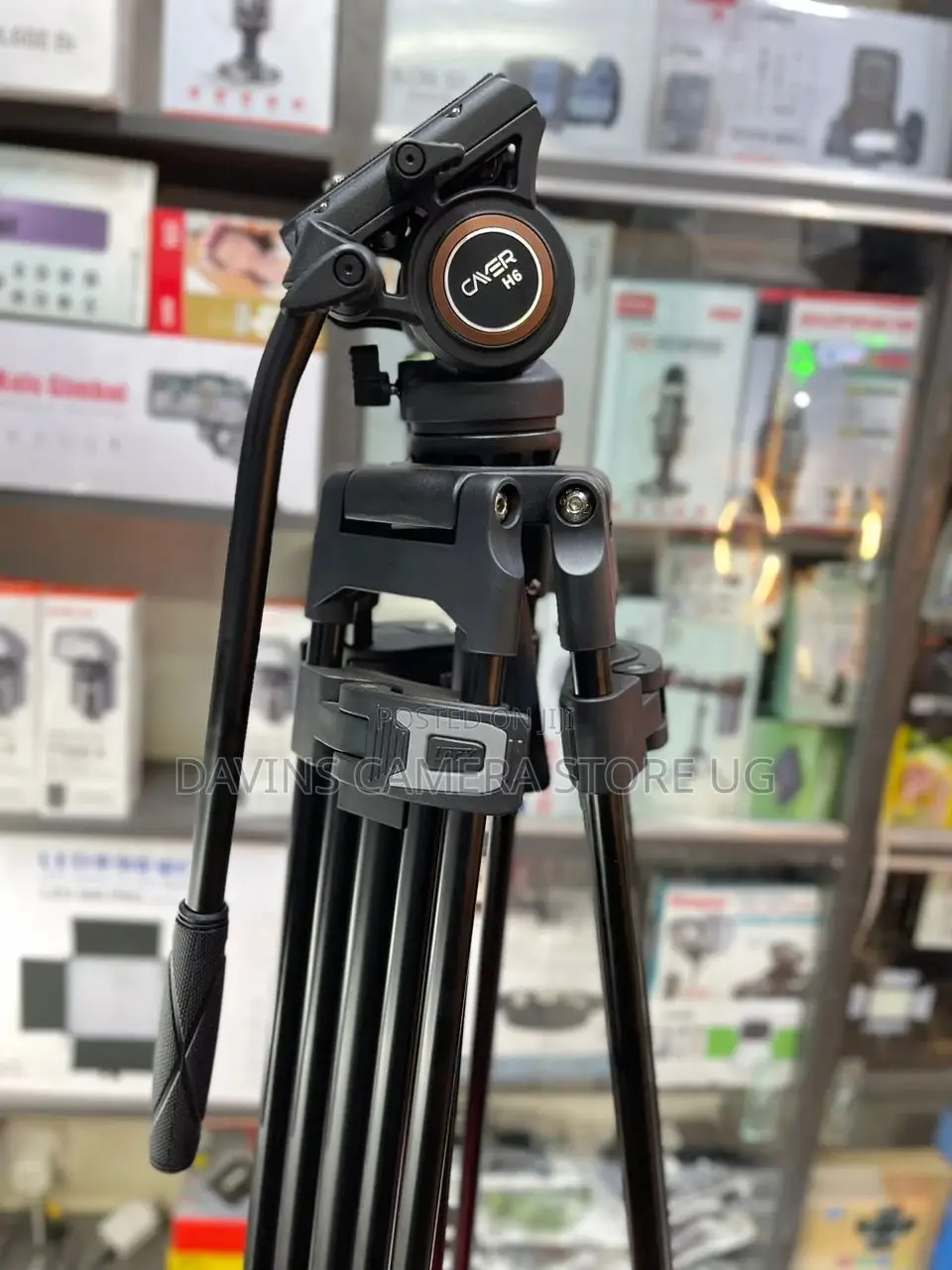 Carver H6 Heavy Duty Tripod Stand