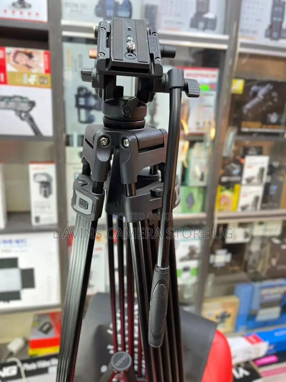 Carver H6 Heavy Duty Tripod Stand