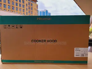 90cm by 60cm Hisense Cooker Hood