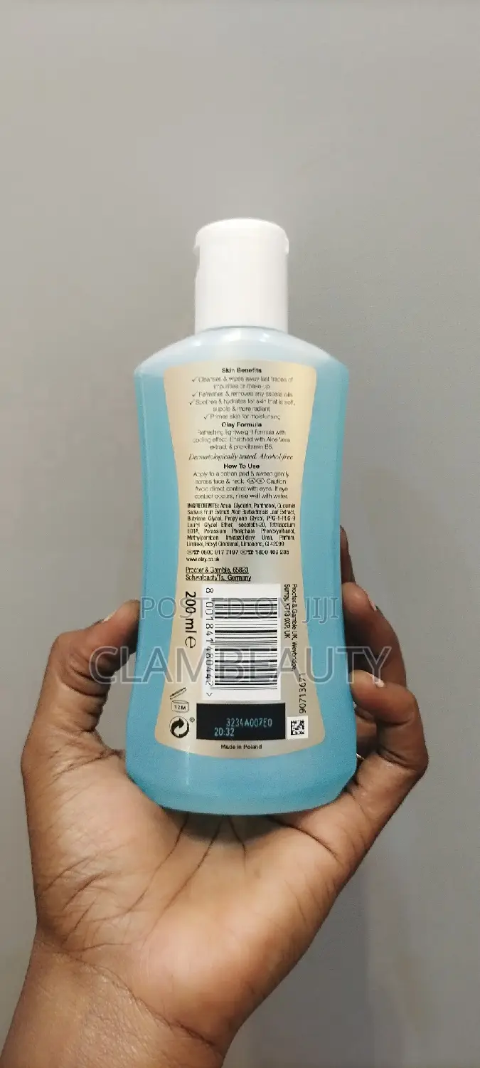 Olay Refresh and Glow Cleansing Toner