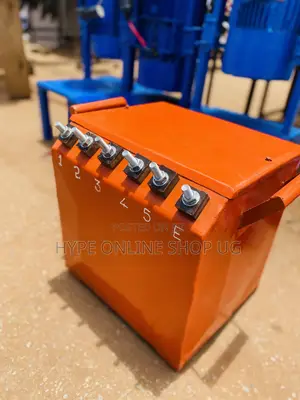 Photo - 3peoples Welding Machine