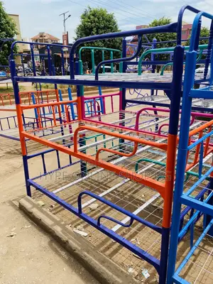Different Colours Decker Beds