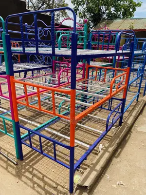 Different Colours Decker Beds