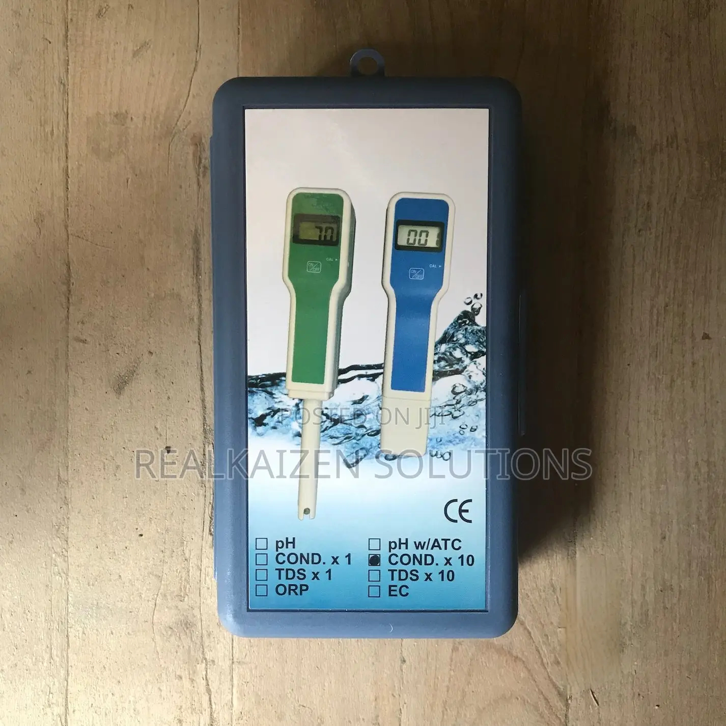 Digital Pocket Pro Ph and Saltconductivity Meter With Case