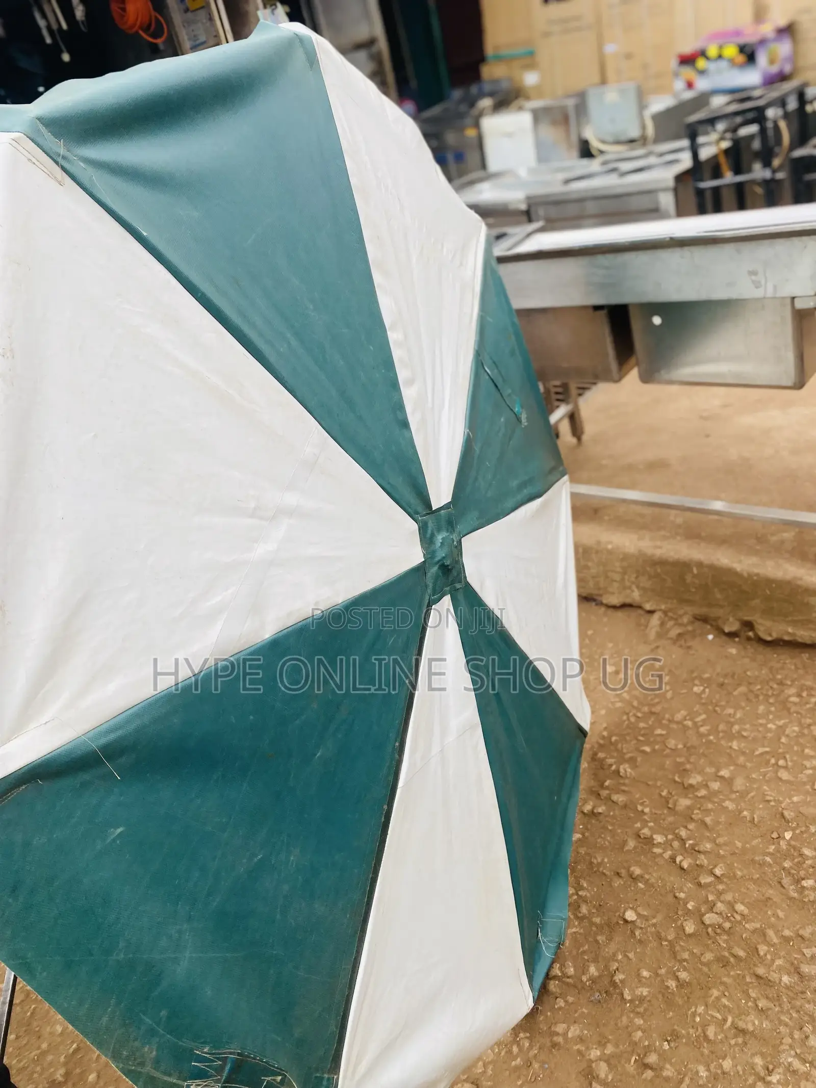 White and Green Sunlight and Rain Umbrella