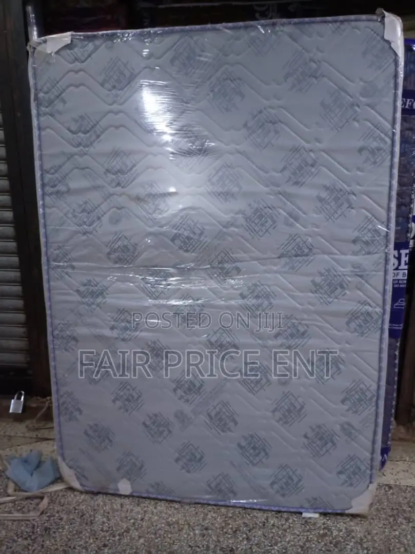 Premium High Density Mattress.4*6*6inches.( Blue)