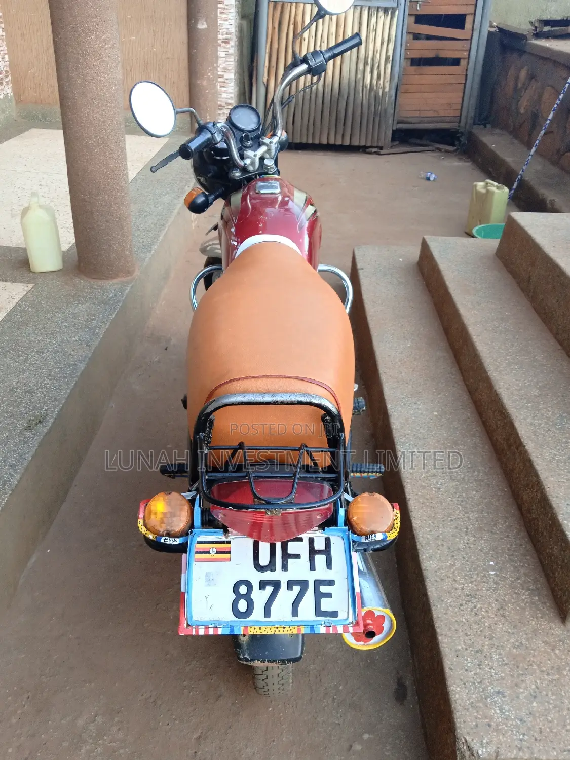 New Bajaj Boxer 2022 Red