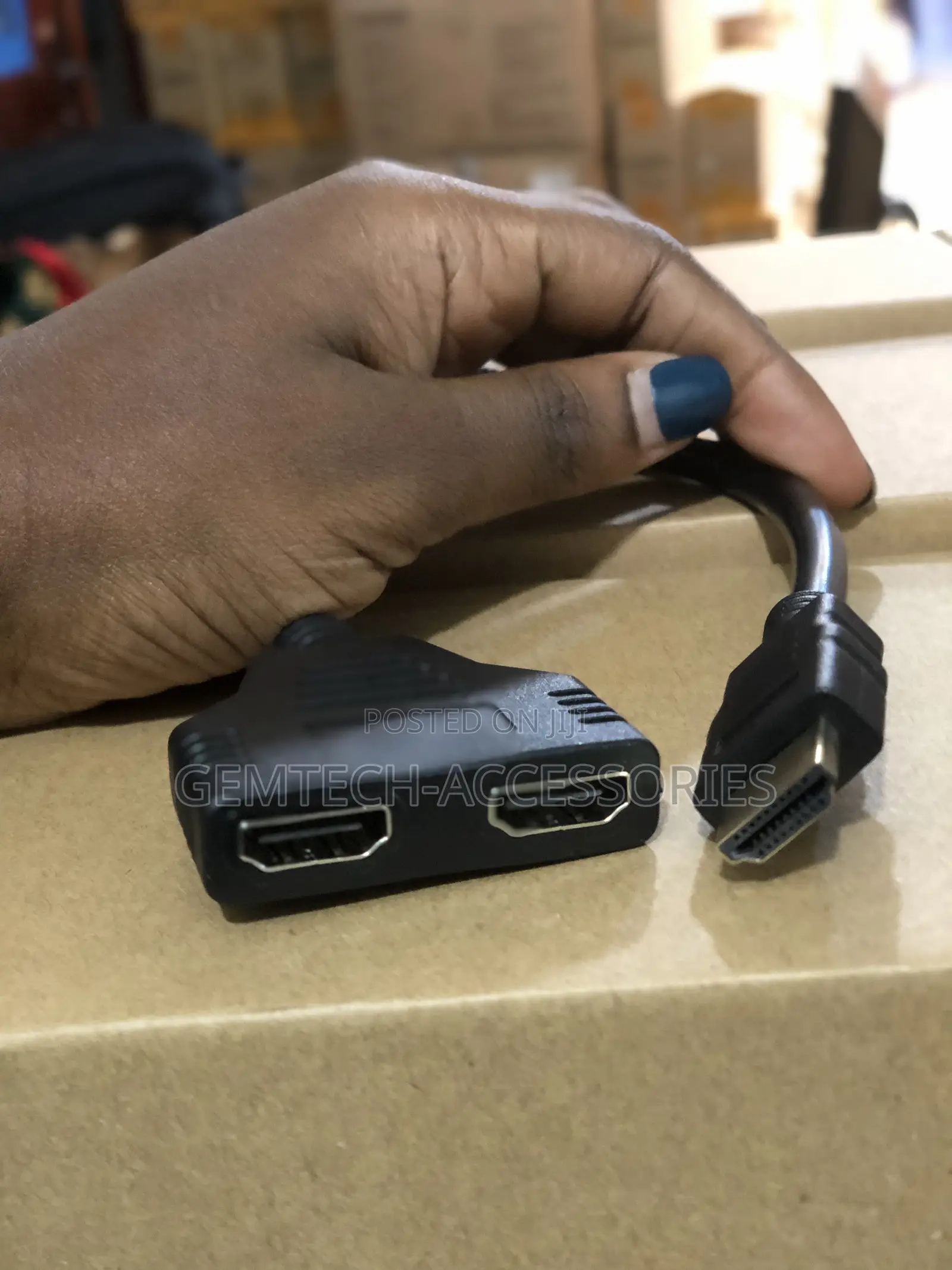 Hdmi Splitter 2 in 1 ( 1 Male to 2 Female Out )