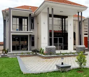 Photo - 5bdrm Duplex in Kisaasi Kulambiro, Central Division for rent