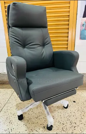Office Chair (Gray)