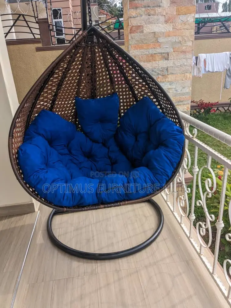 Swinging Chair
