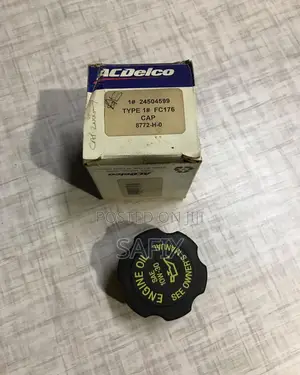 Photo - Engine Oil Cap. Toyota